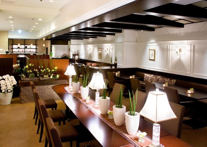 The Crown Palais New Hankyu Kochi Ngoại thất bức ảnh