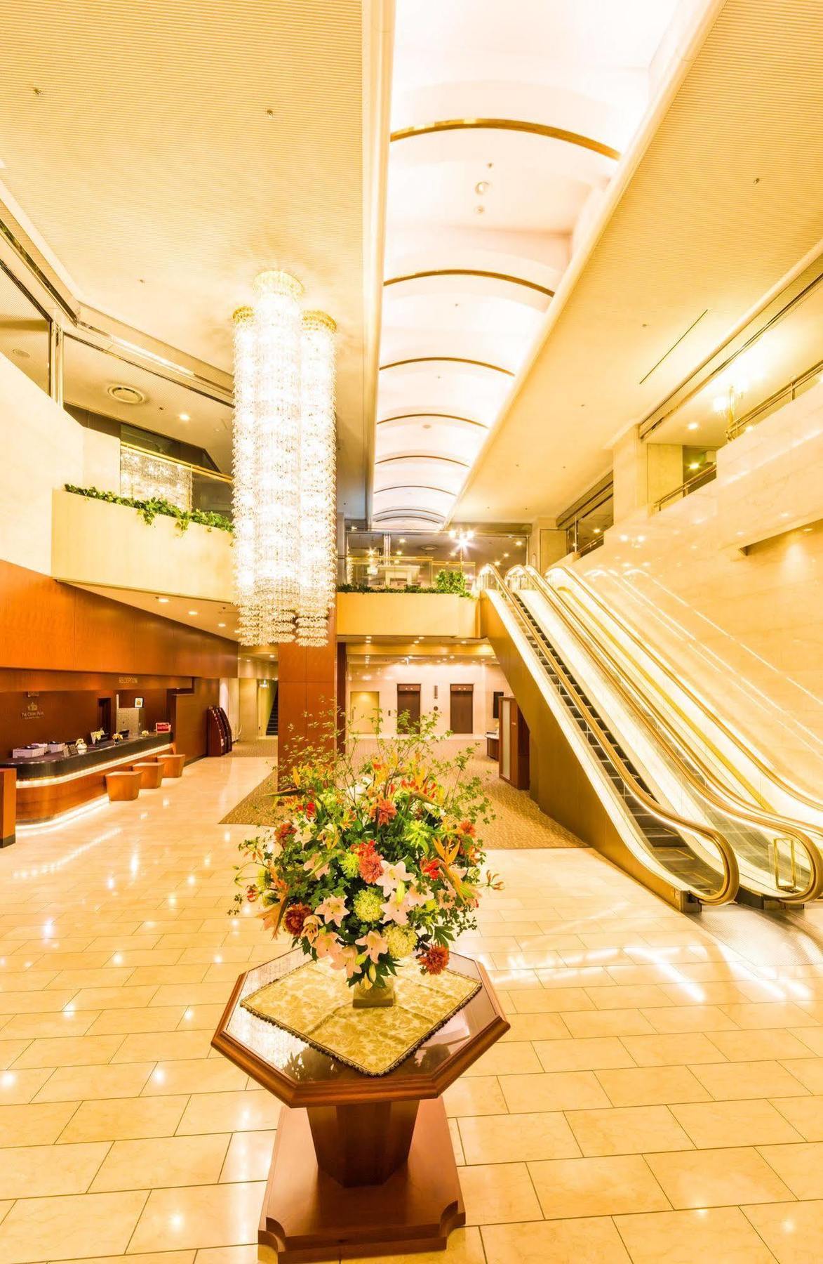 The Crown Palais New Hankyu Kochi Ngoại thất bức ảnh